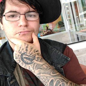 Meet your Posher, Nick